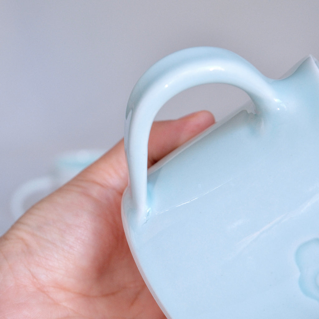 [SECONDS] Clouds mug