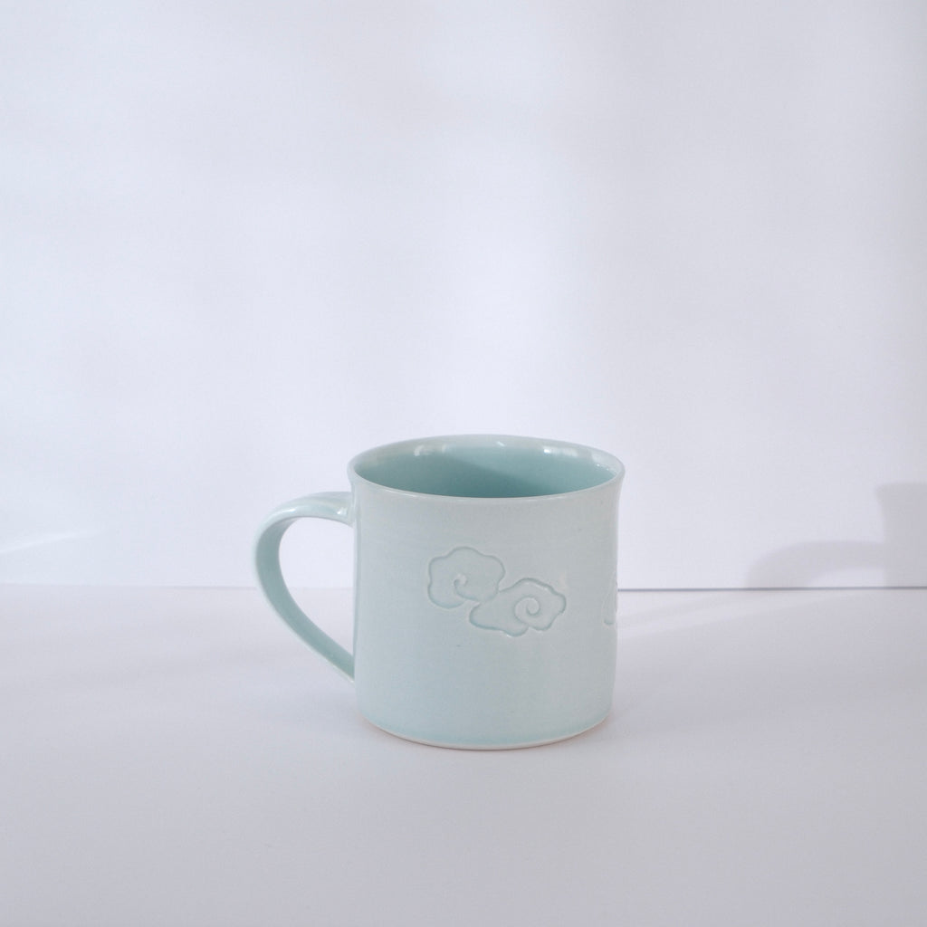 [SECONDS] Clouds mug