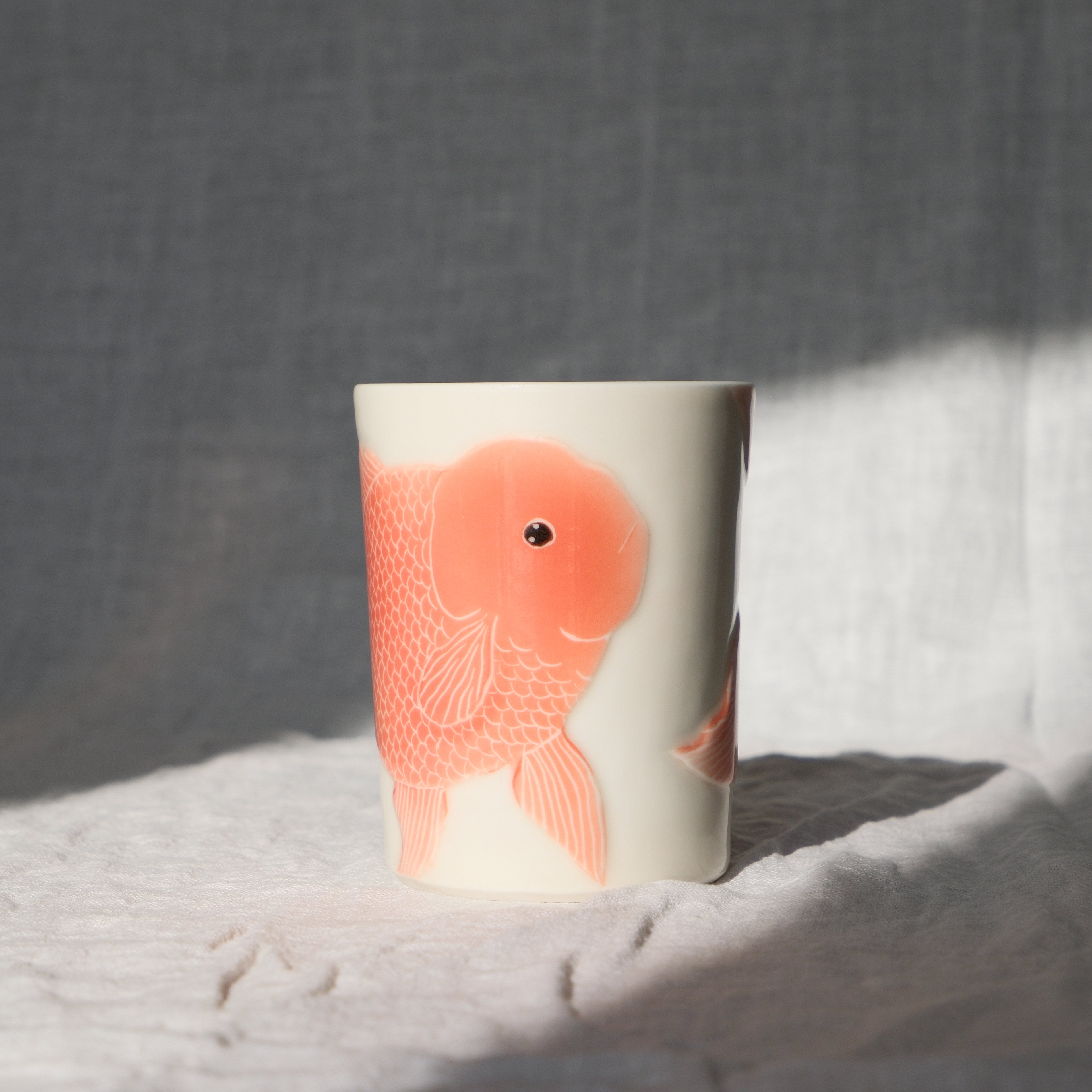 Adrift Porcelain Tumbler 016 - Goldfish 420ml