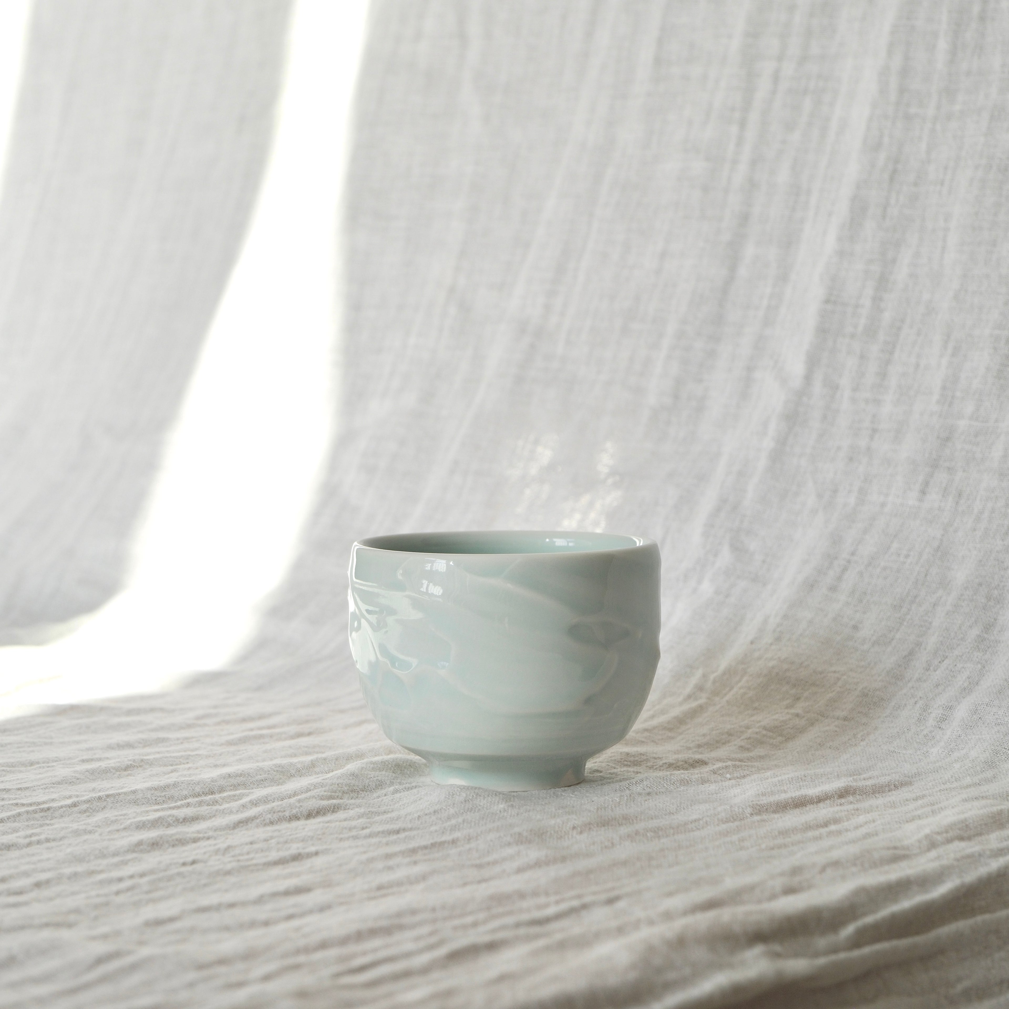 Slip textured Cup 004 "Celadon Blue" - 225ml