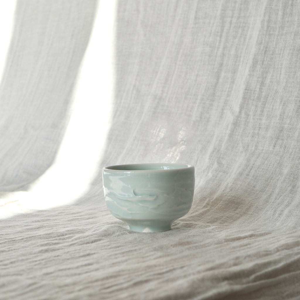Slip textured Cup 006 "Celadon Blue" - 190ml