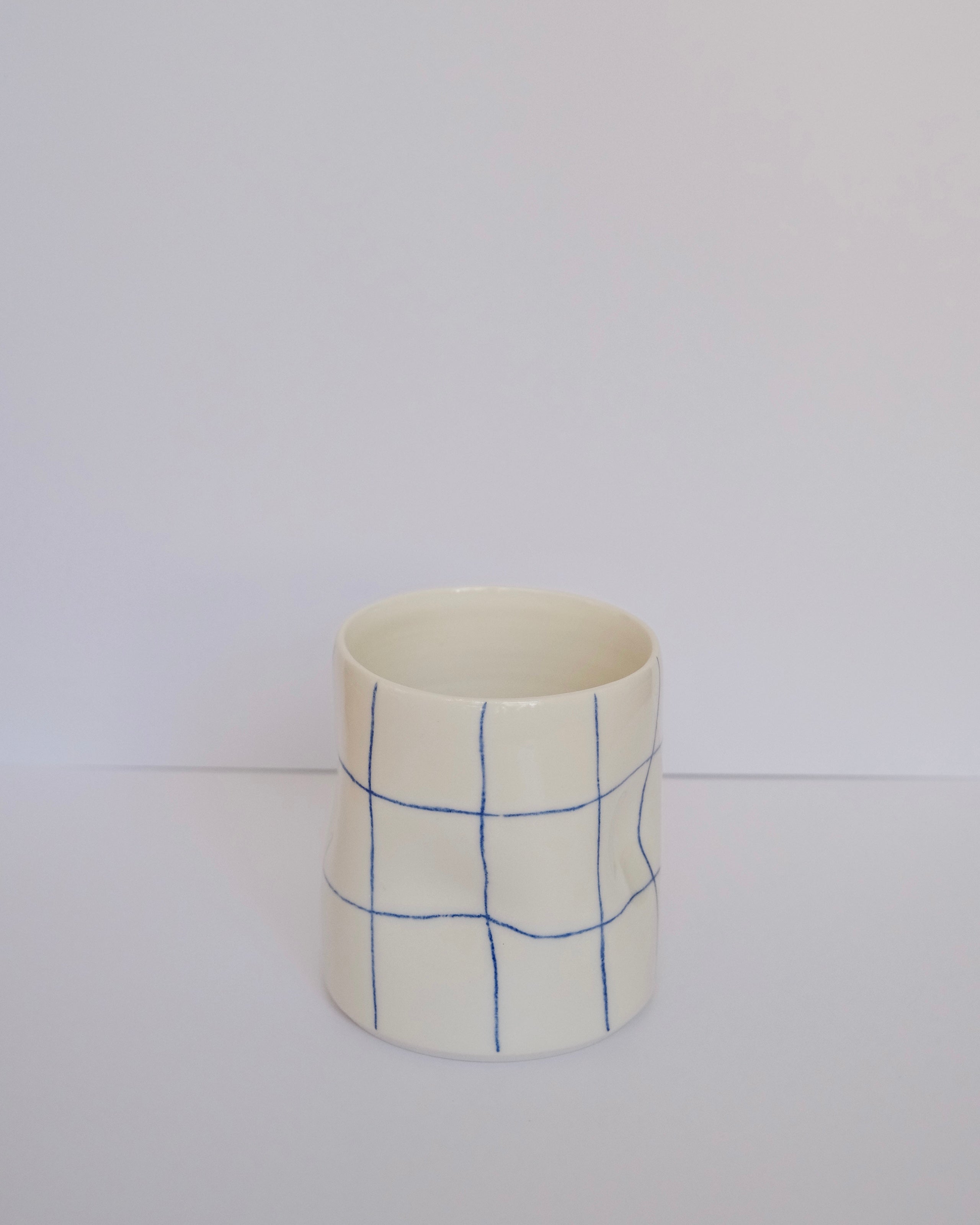 Dimple Cup Porcelain 350ml - Grid