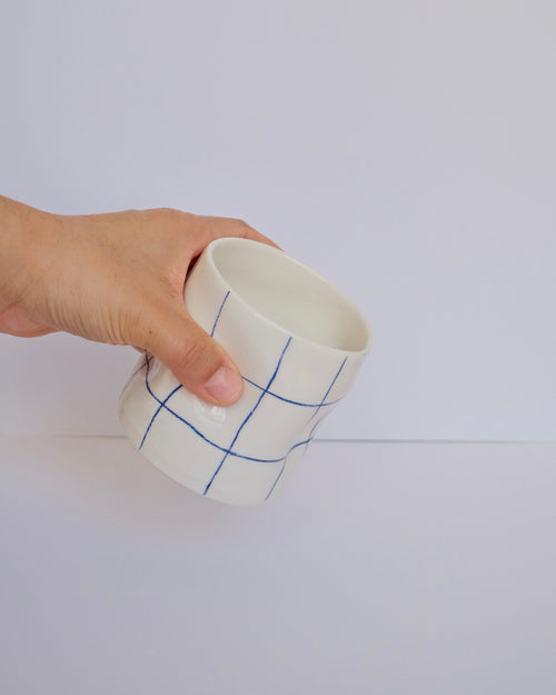 Dimple Cup Porcelain 250ml - Grid