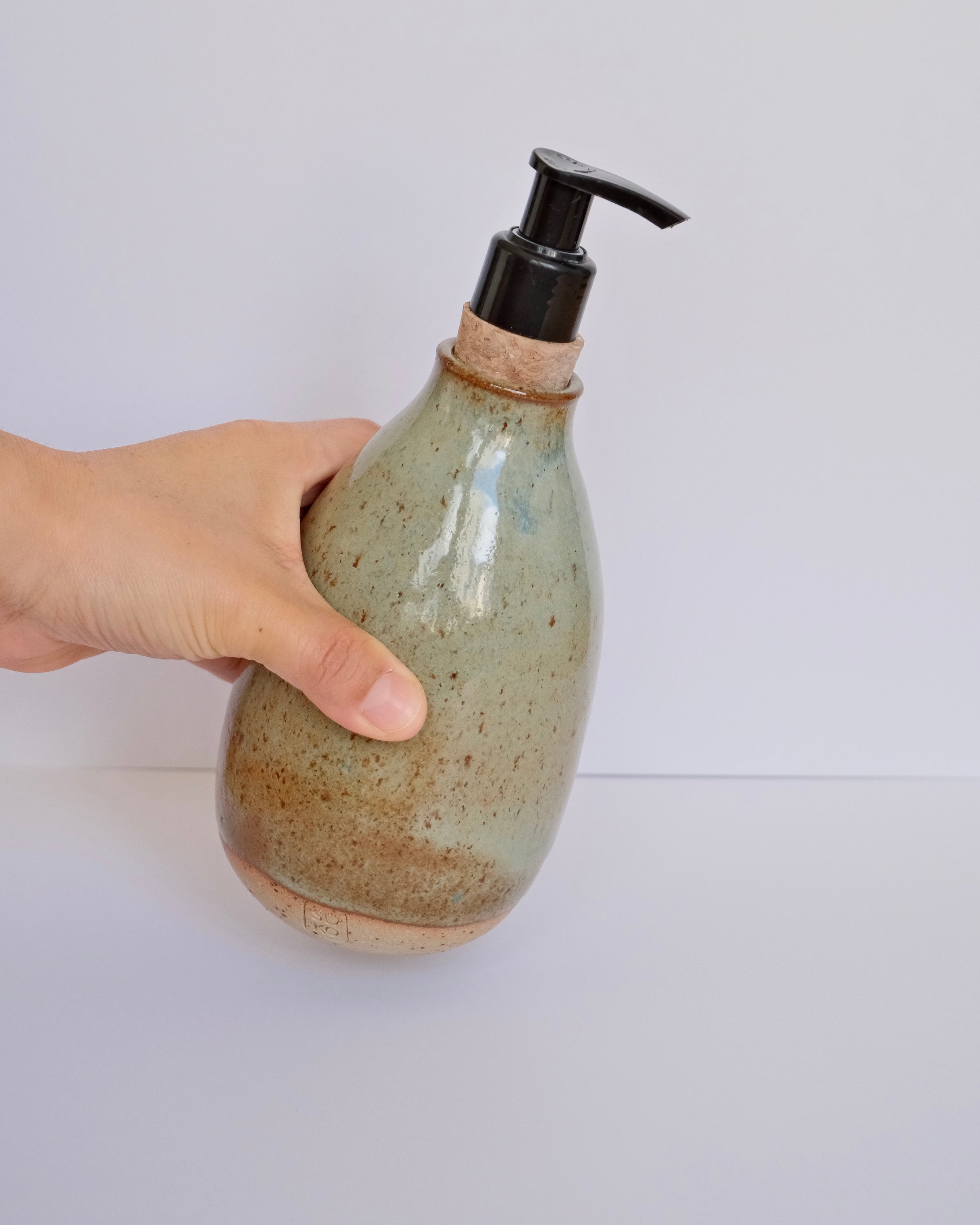 Soap dispenser B - Speckled Turquoise