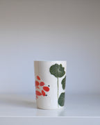 Porcelain Tumbler 001 - A Lone Koi & Pond Lilies 450ml