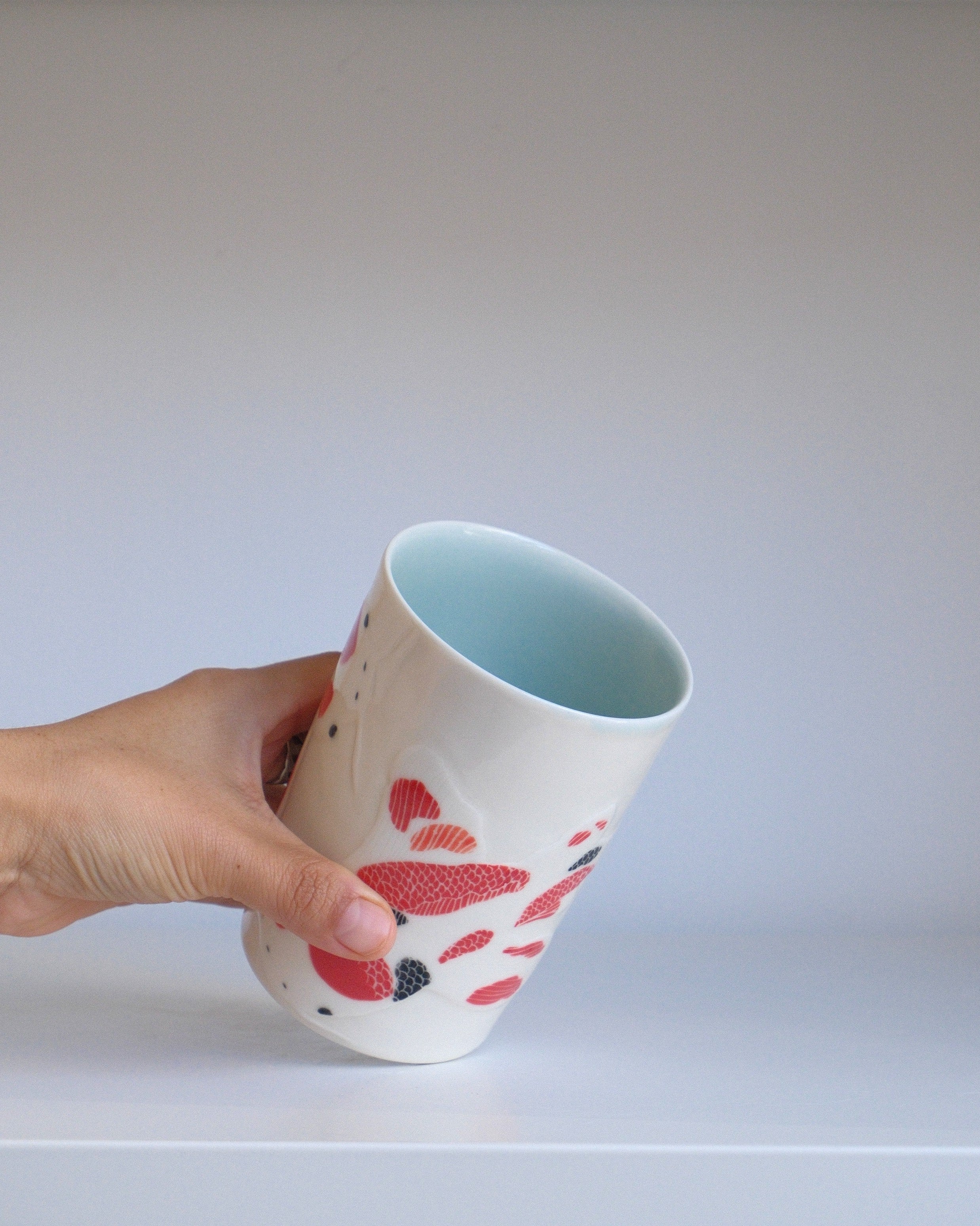 Porcelain Tumbler 002 - Two Koi Adrift - 450ml
