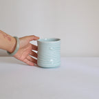 Slip textured Cup 020 "Celadon Blue" - 430ml