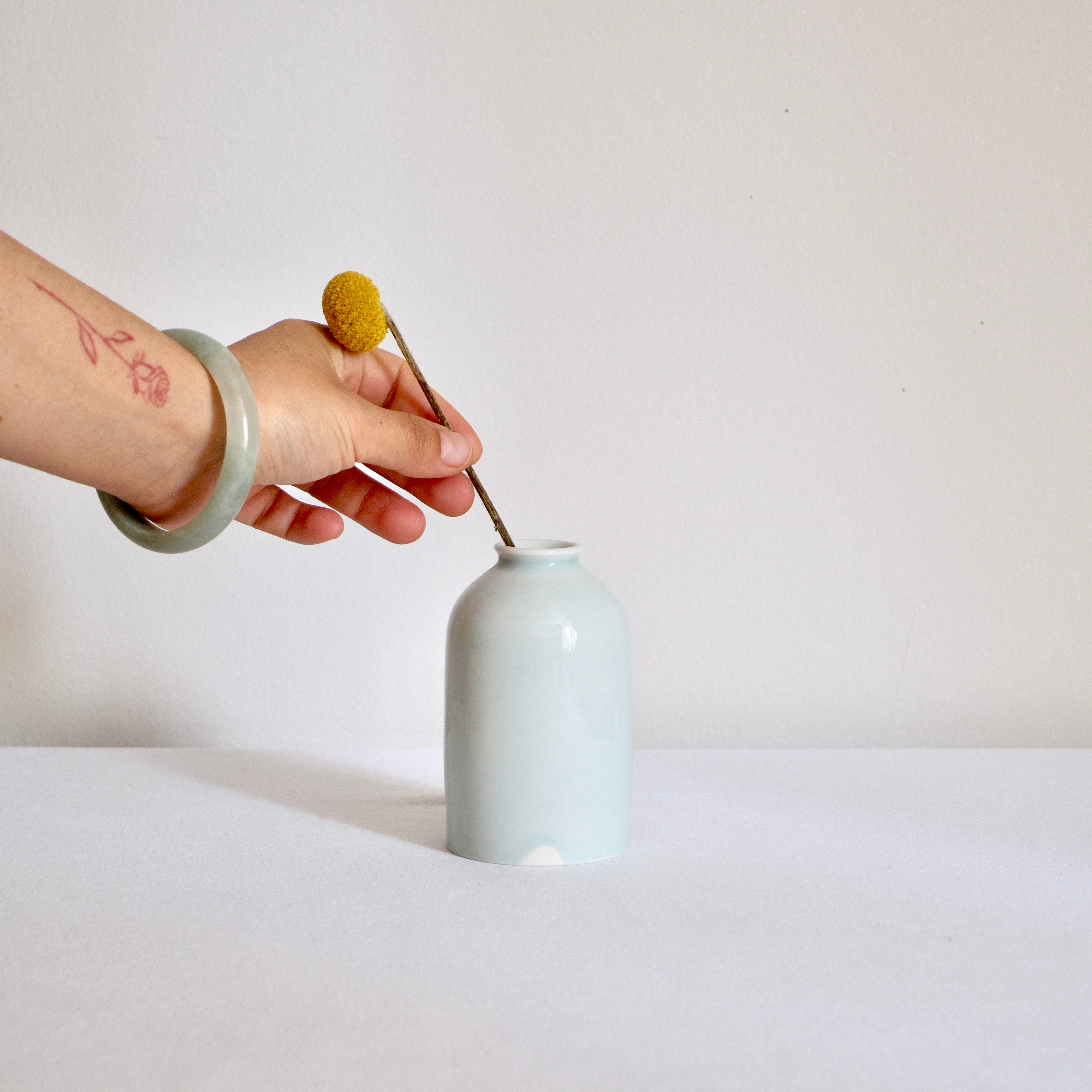 Porcelain bud vase 003