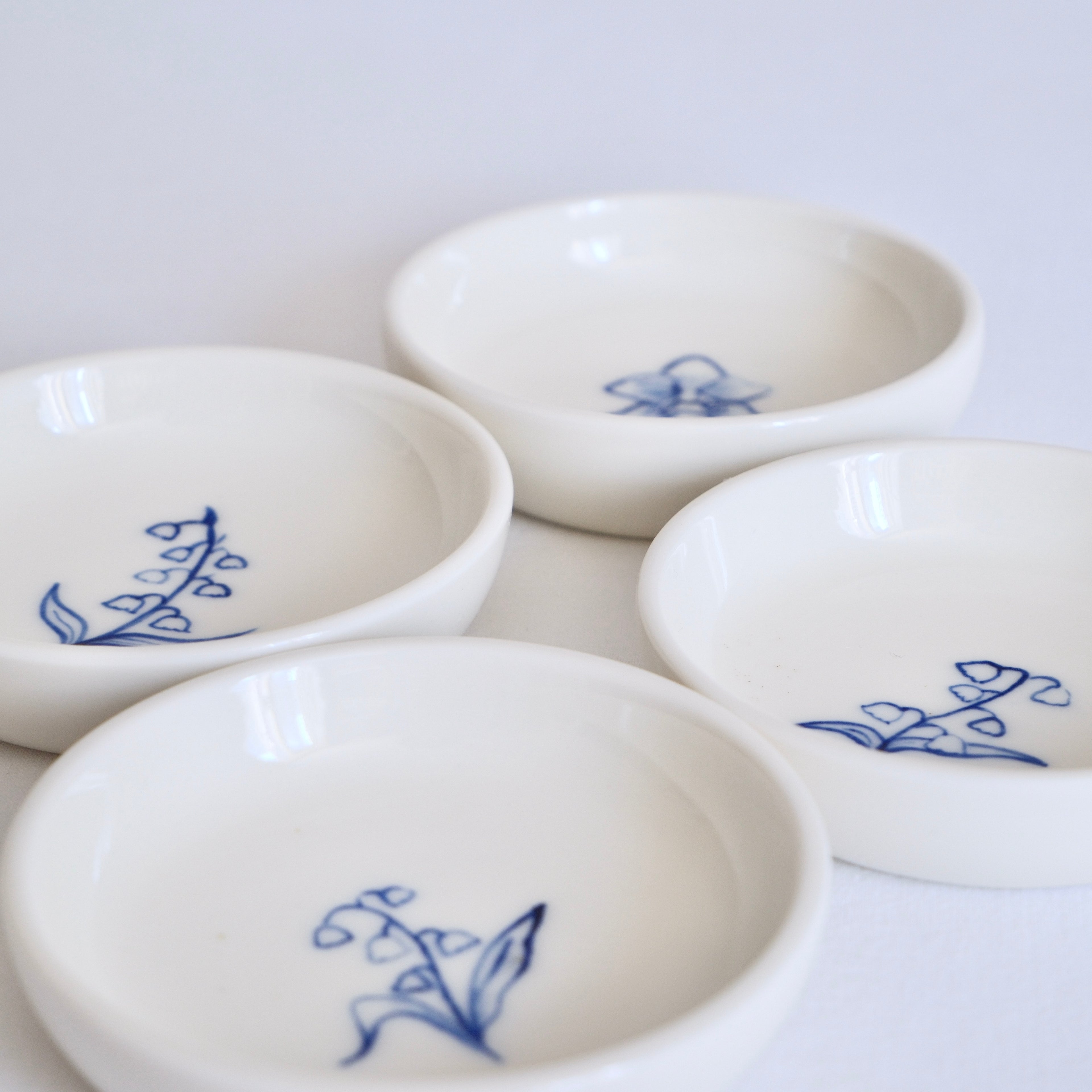 Porcelain Trinket dish - Orchid