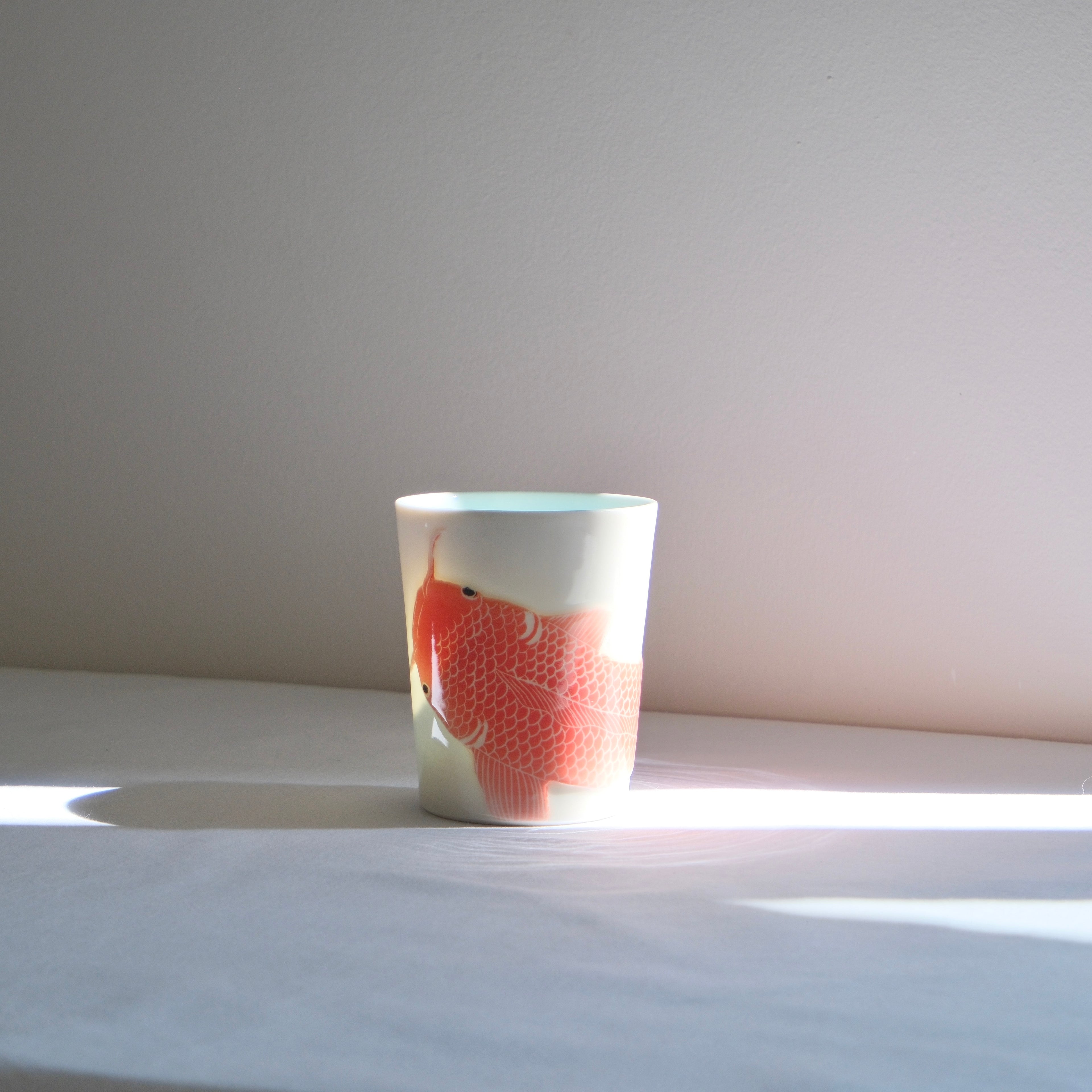 Adrift Porcelain Tumbler 023 - A lone koi 430ml