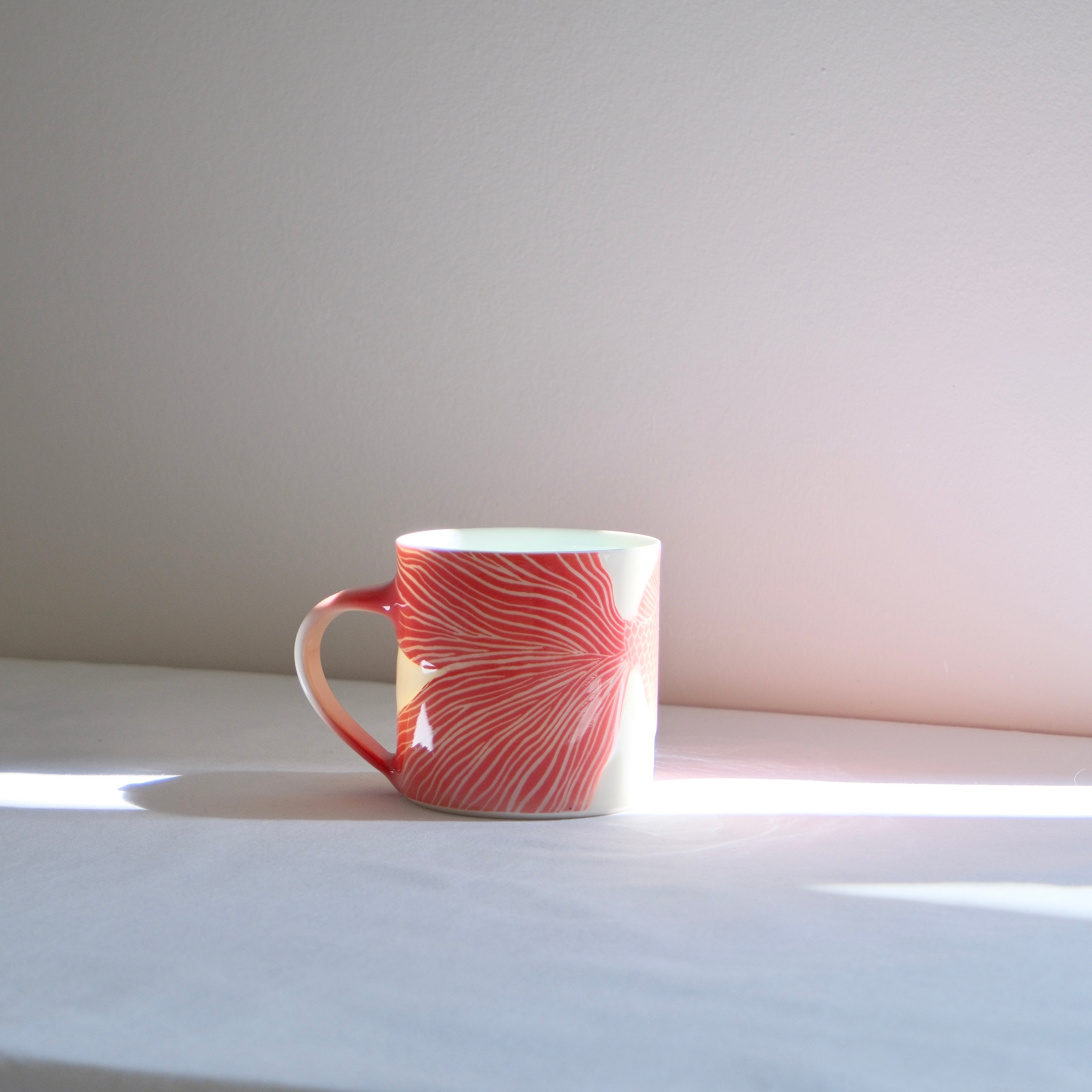 Adrift Porcelain Mug 004 -Goldfish 420ml