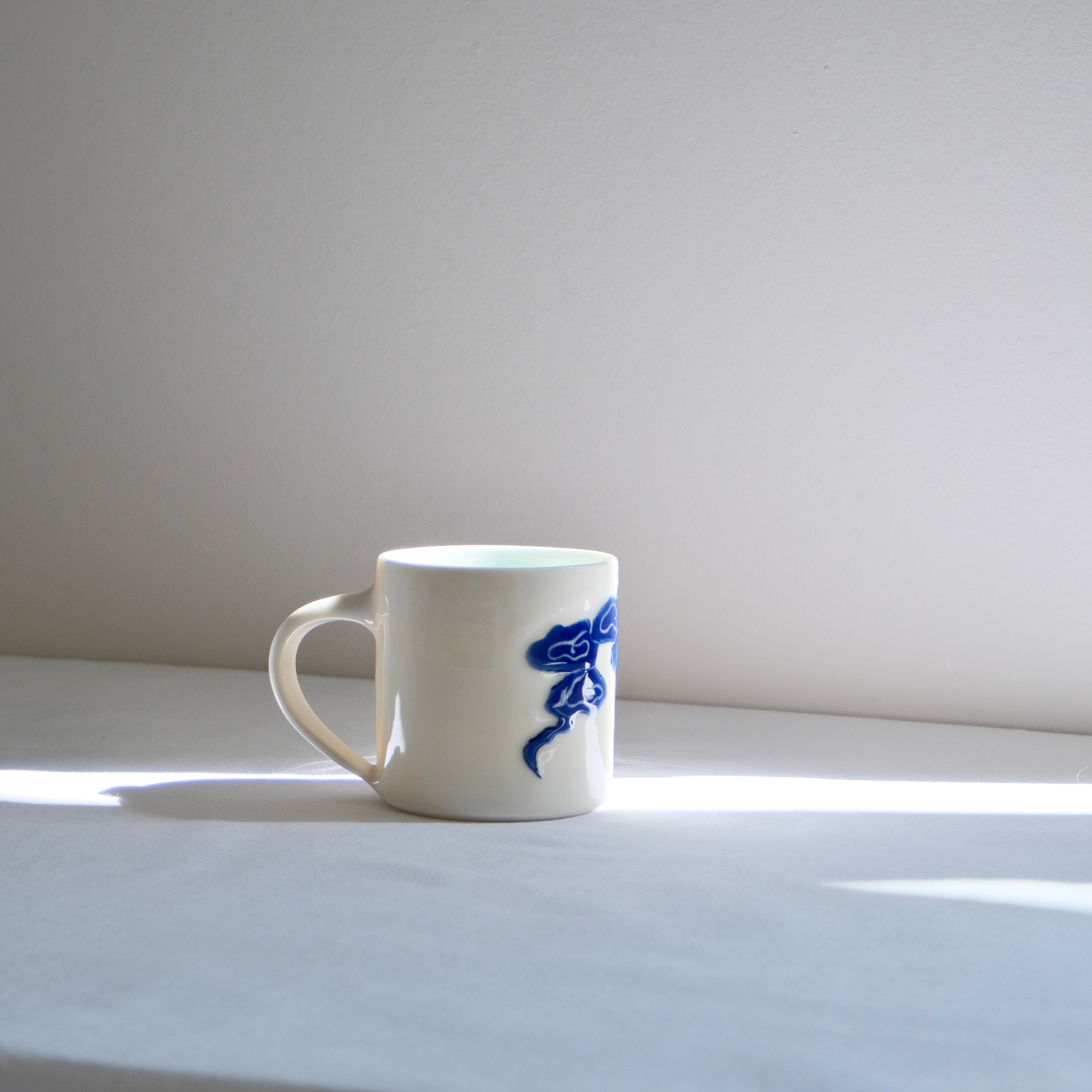 Adrift Porcelain Mug 005 - Drifting Clouds 320ml