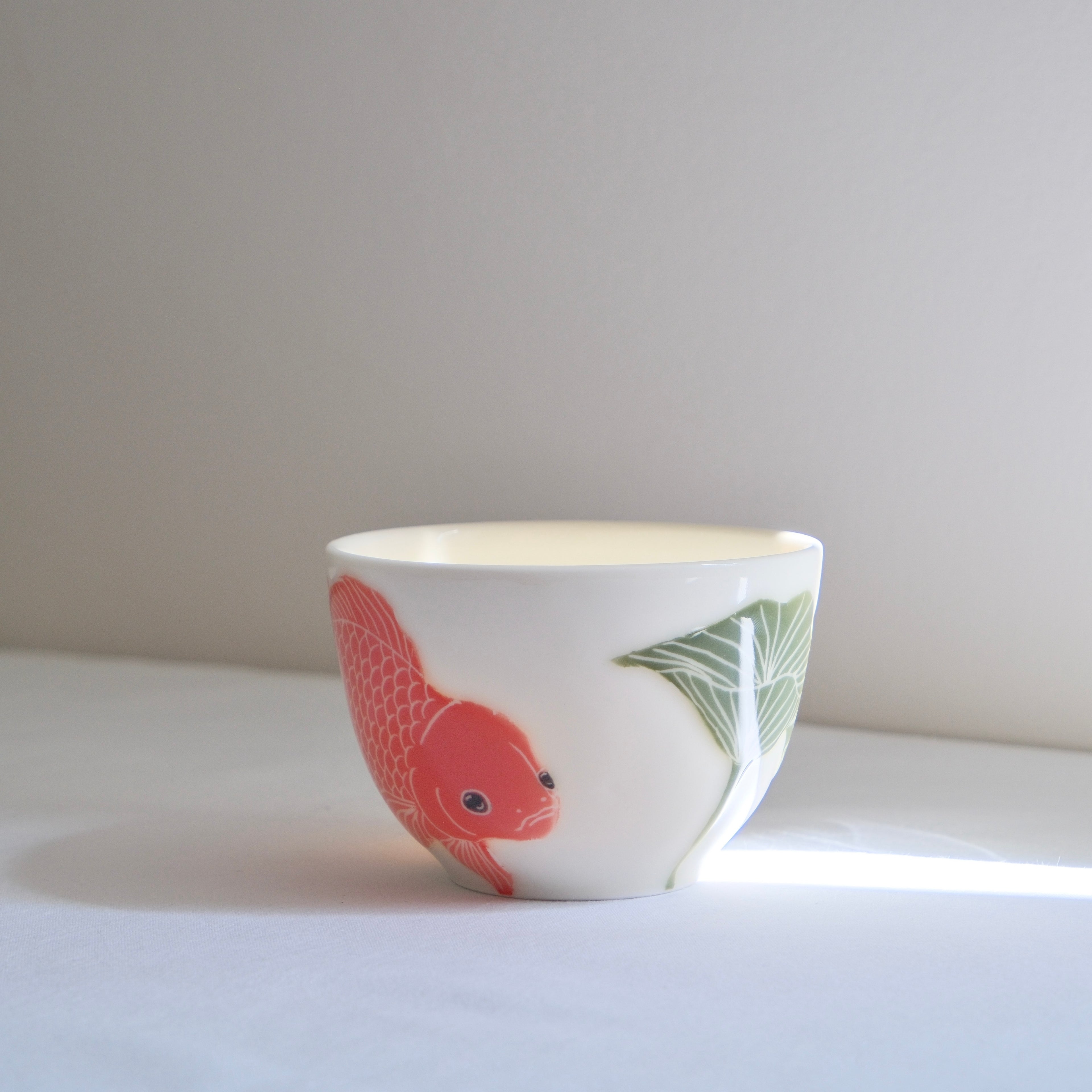 Adrift Porcelain Cup 001 - Goldfish & Lotus Leaves 300ml