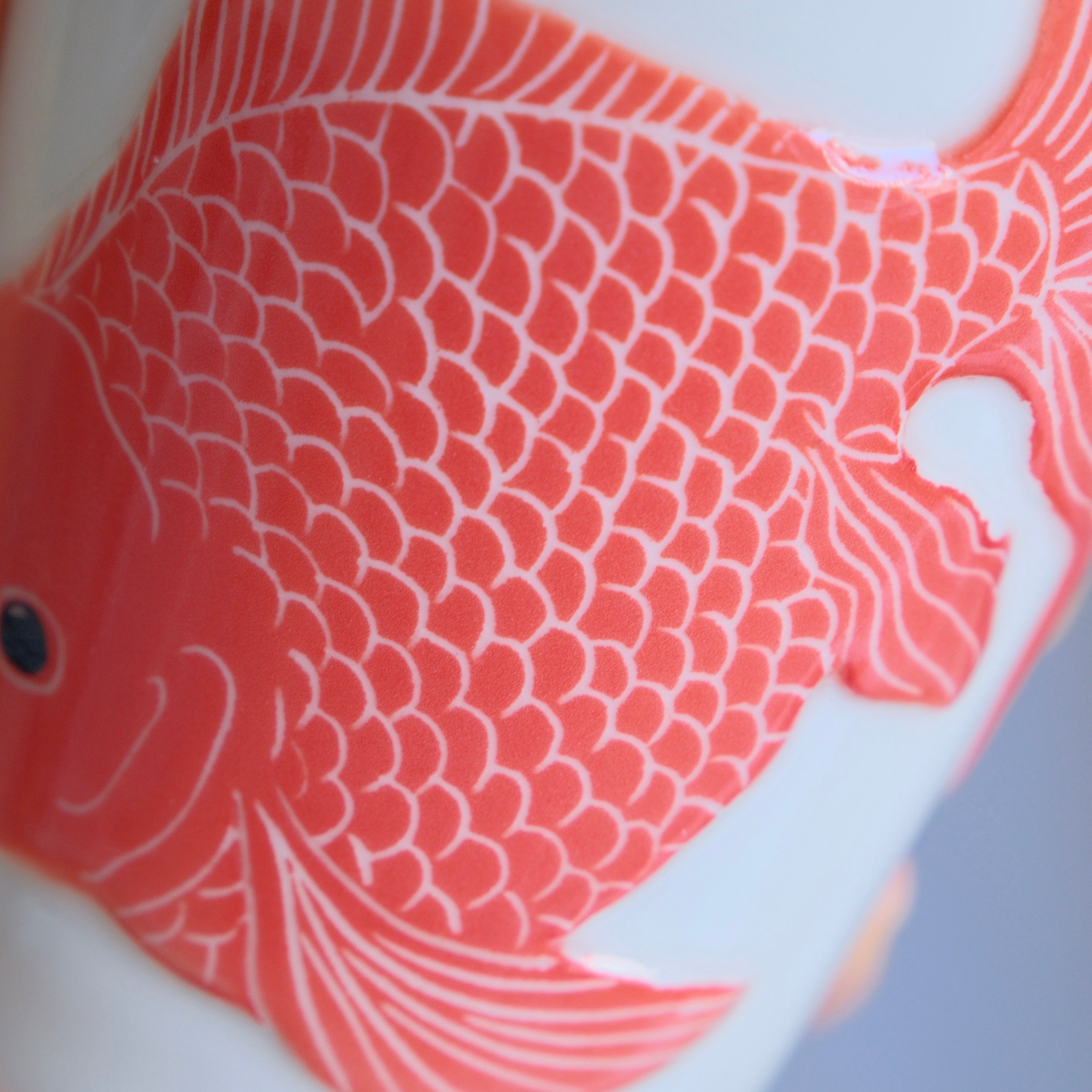 Adrift Porcelain Tumbler 025 - A lone Goldfish 460ml