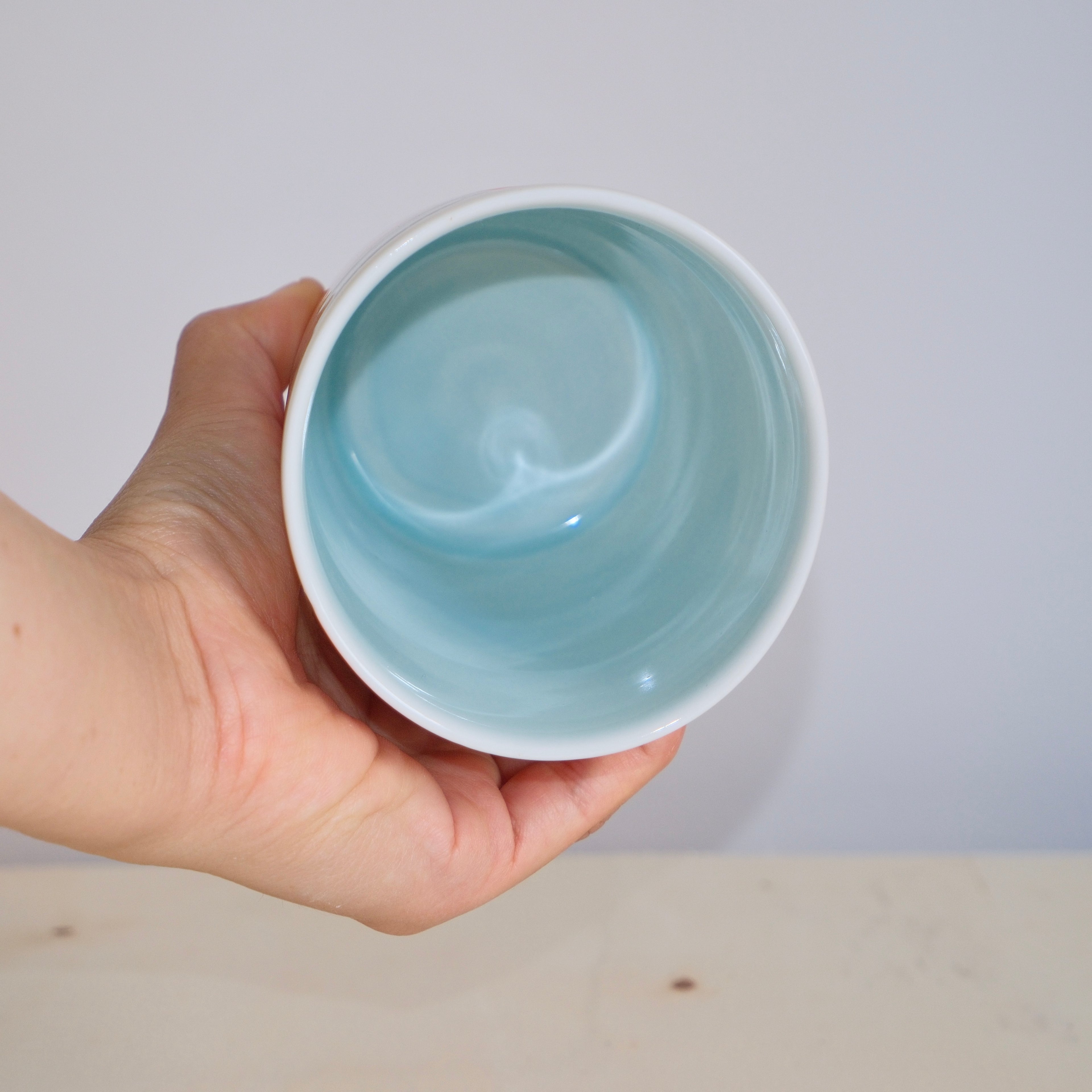 [SECONDS] Adrift Porcelain Tumbler 026 - Koi & Lotus Leaves 420ml