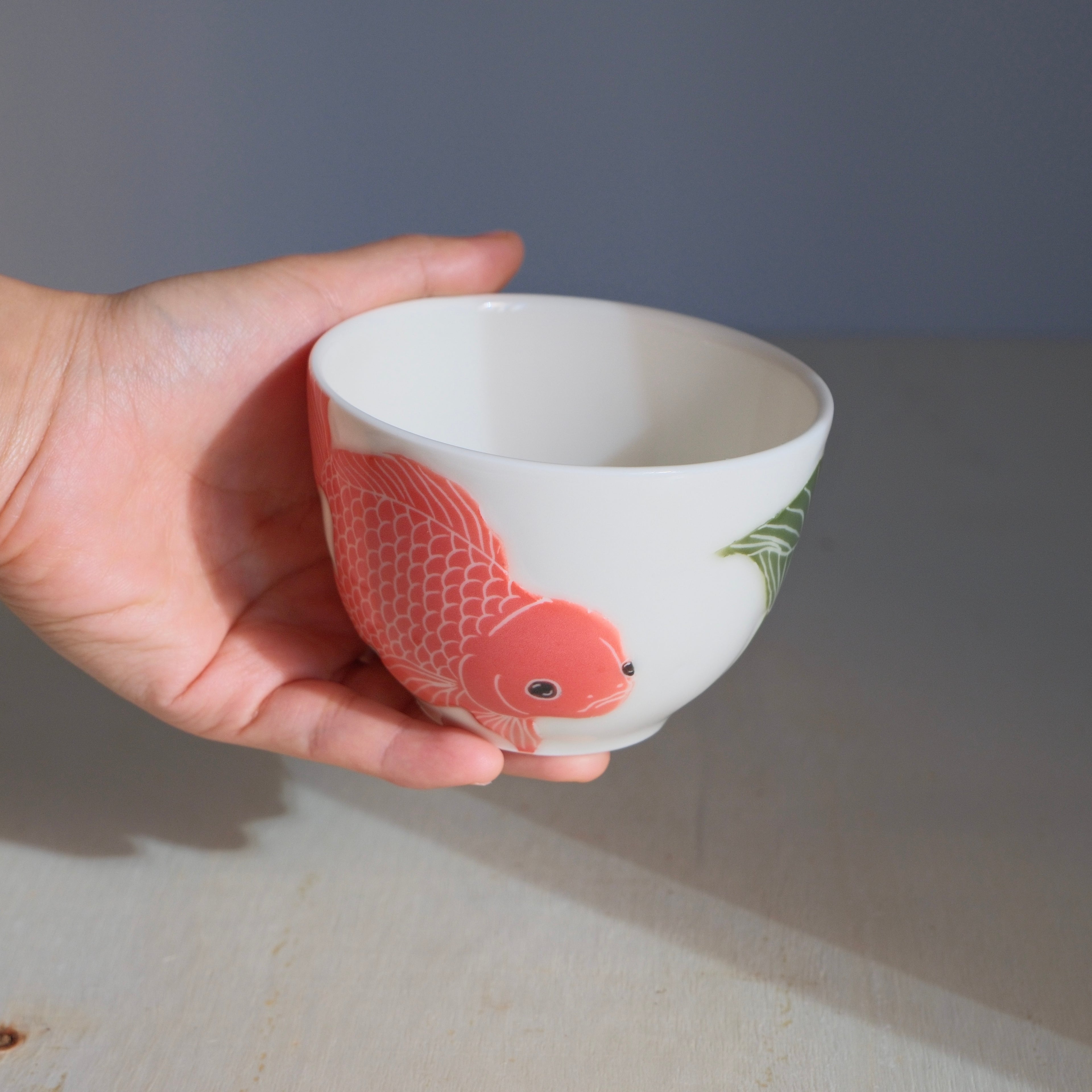 Adrift Porcelain Cup 001 - Goldfish & Lotus Leaves 300ml