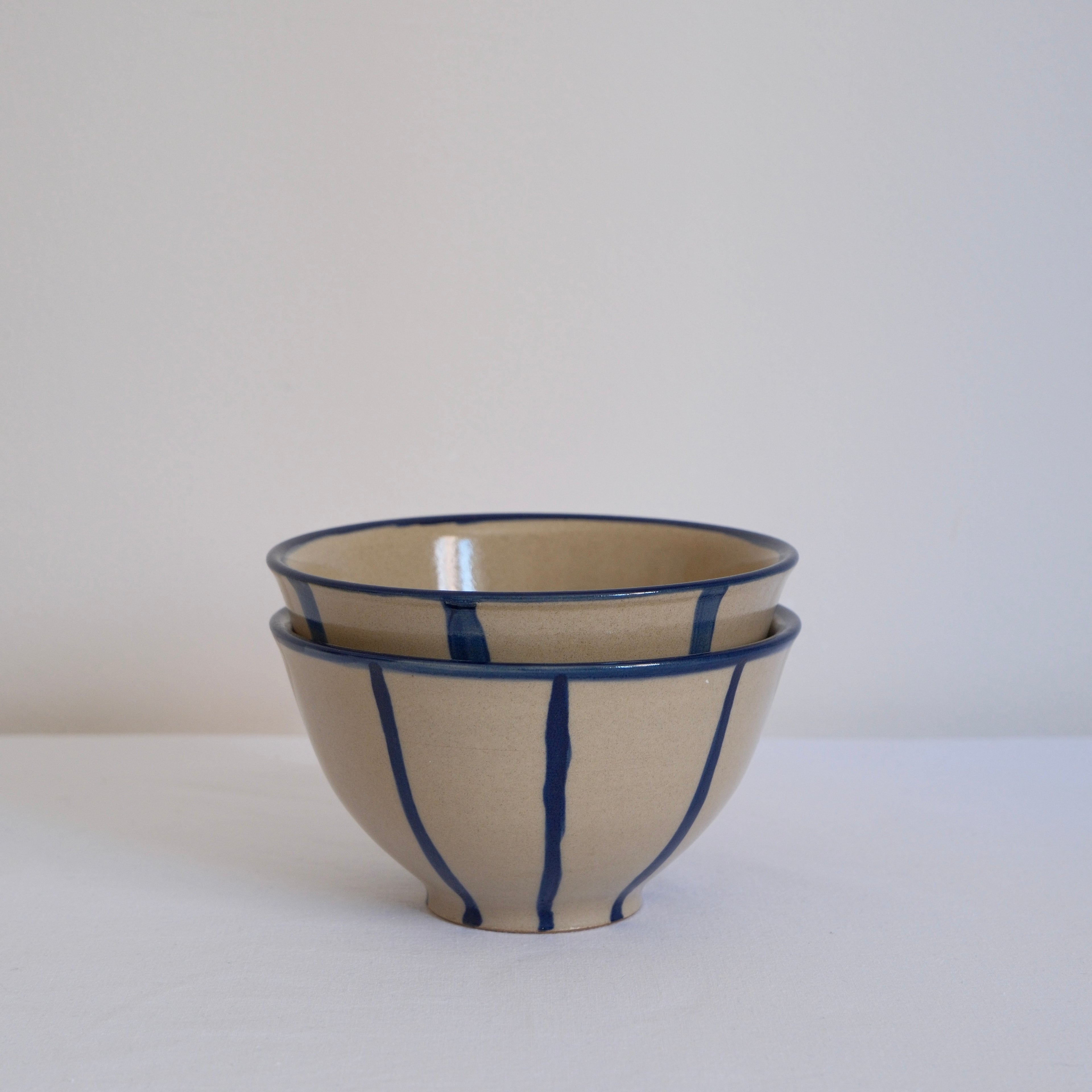 Blue stripes stoneware bowl