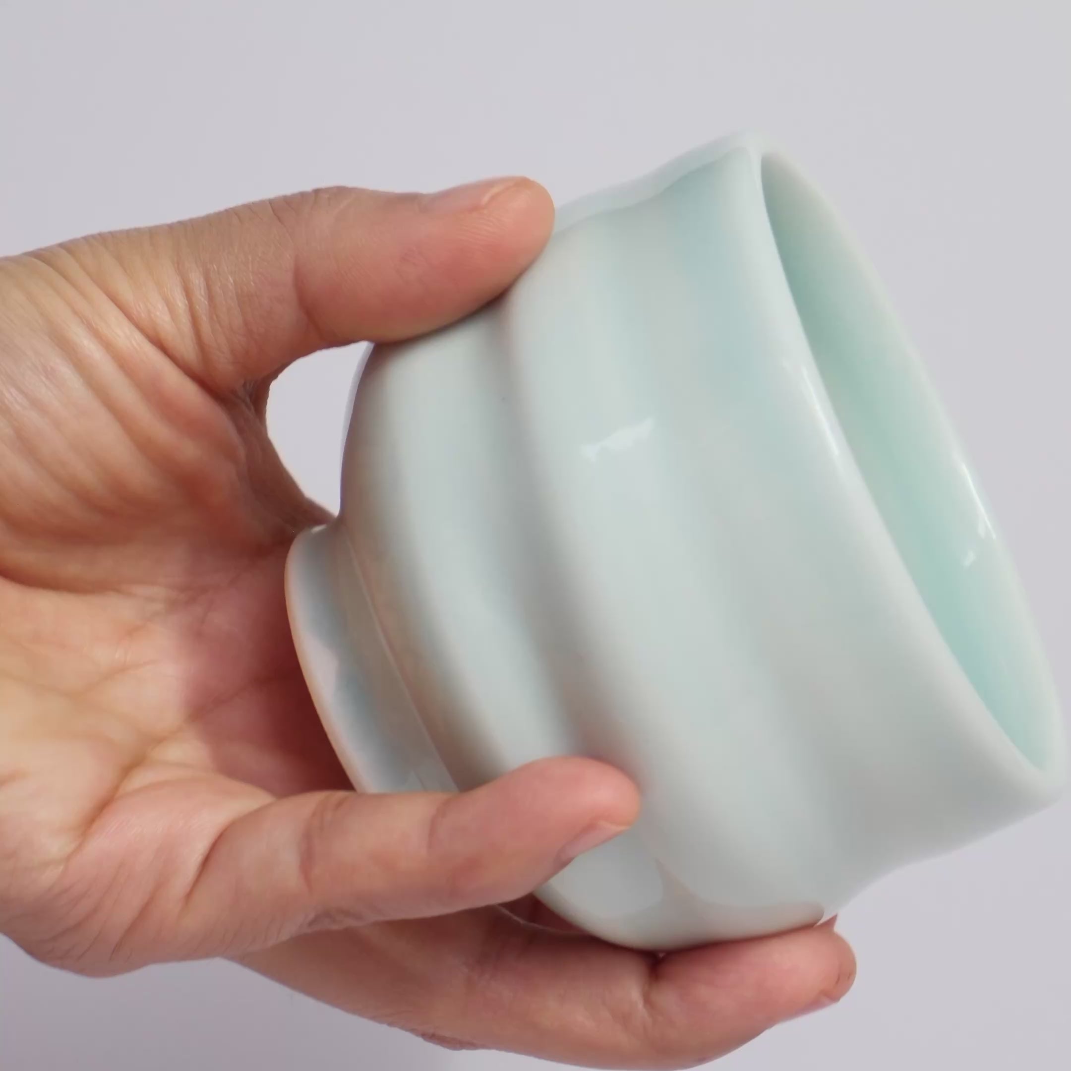 Ripple Cup 019 "Celadon Blue" 220ml